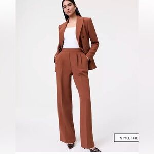 Ann Taylor Petite Side Zip in Textured Crepe